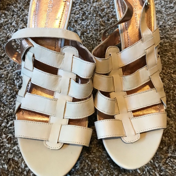 BCBG Cream Summer Wedge Sandals - Picture 4 of 6
